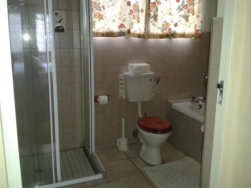 Glenhaven Guesthouse ケープタウン 部屋 写真