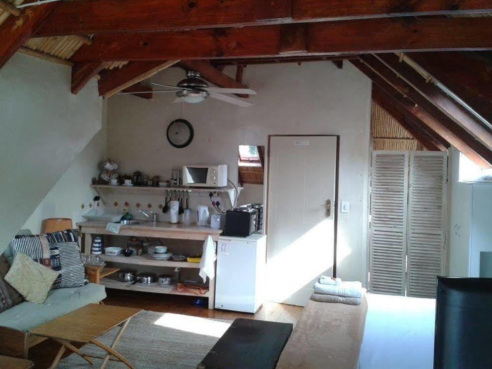 Glenhaven Guesthouse ケープタウン エクステリア 写真